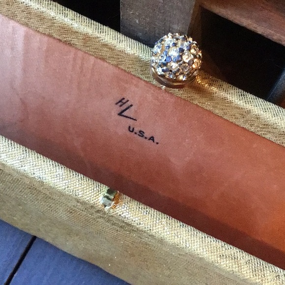 Vintage Harry Levine HL USA Gold Lame Clutch - Picture 4 of 5